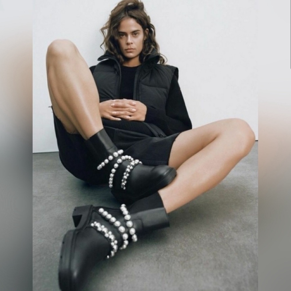 Zara Black Pearl Studded Moto Boots - Picture 3 of 14